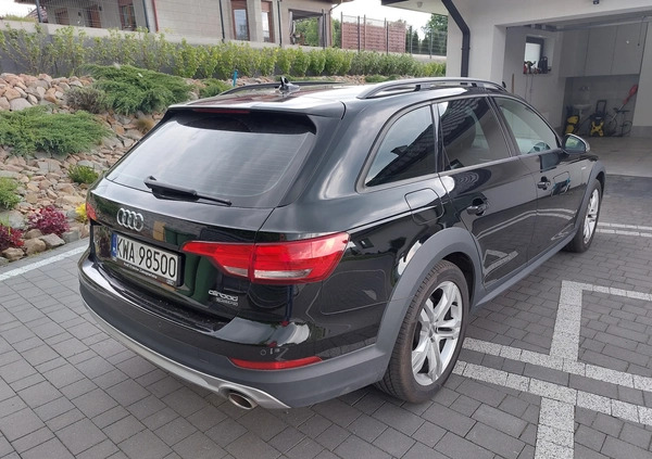 Audi A4 Allroad cena 109999 przebieg: 95000, rok produkcji 2019 z Krapkowice małe 79